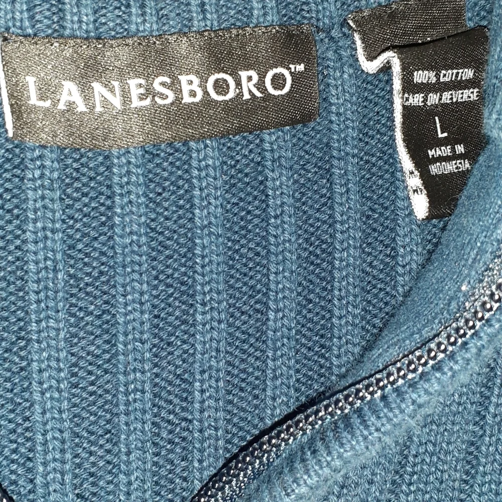 Lanesboro zip neck